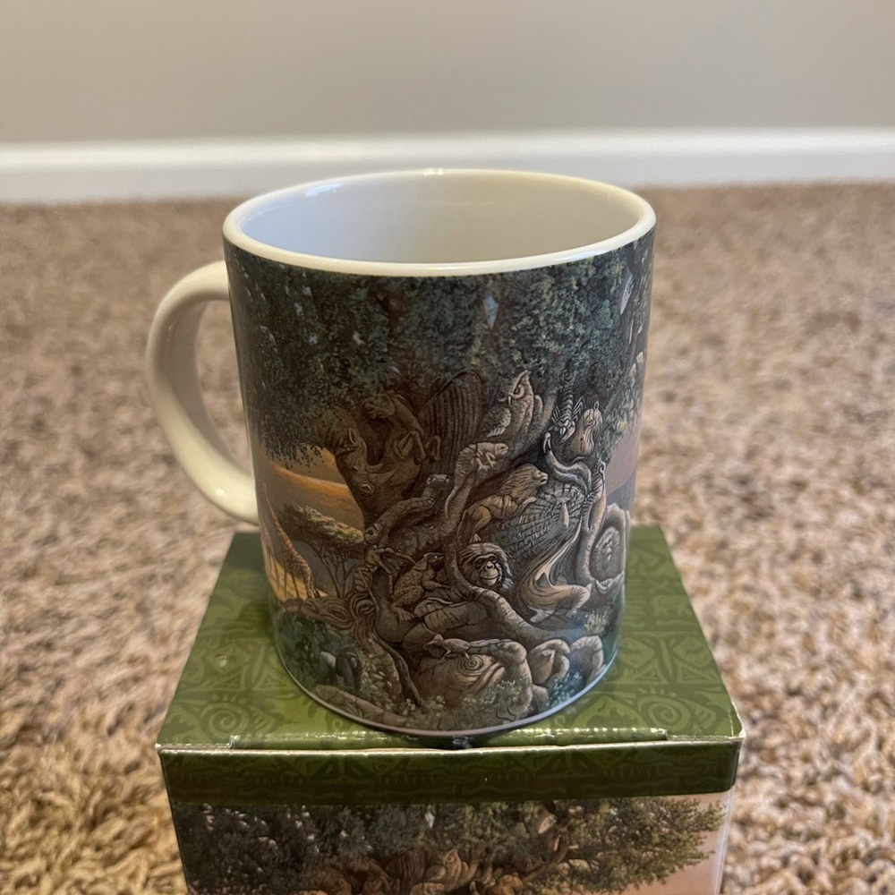 Vintage Disney Animal Kingdom Collectable Mug - Picture 2 of 6